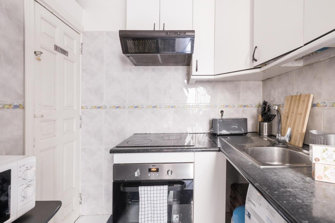 Comfy 4 Rooms Apt In The Heart Of Chueca Μαδρίτη Εξωτερικό φωτογραφία