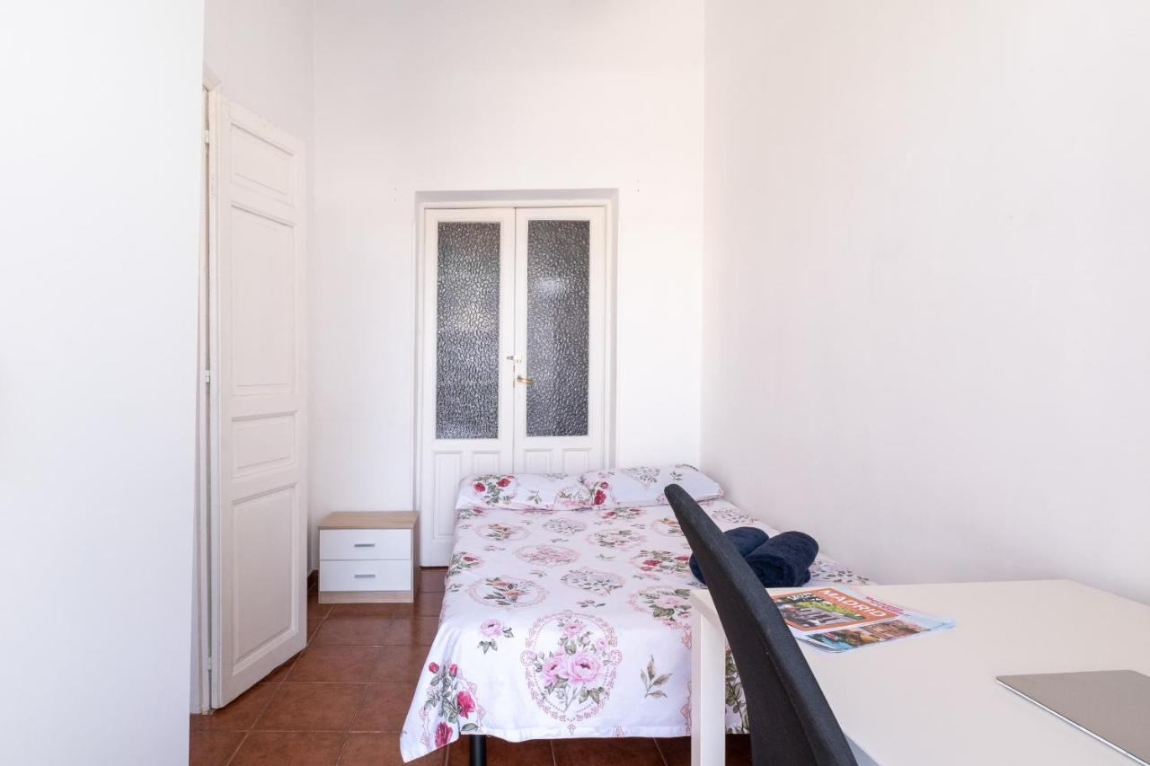 Comfy 4 Rooms Apt In The Heart Of Chueca Μαδρίτη Εξωτερικό φωτογραφία